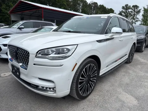 White 2021 Lincoln Aviator Black Label for sale in Summerville, SC
