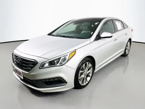 Another view of 2017 Hyundai Sonata Limited for sale in Summerville, SC at Automaxx of the Carolinas