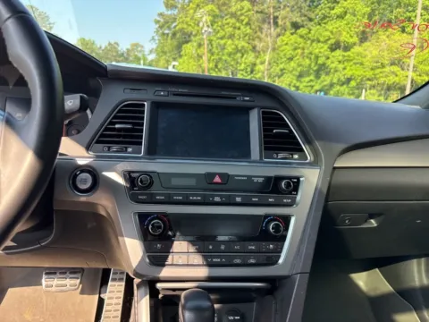 Another view of 2017 Hyundai Sonata Limited for sale in Summerville, SC at Automaxx of the Carolinas