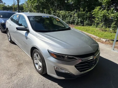 Silver 2022 Chevrolet Malibu LT for sale in Summerville, SC