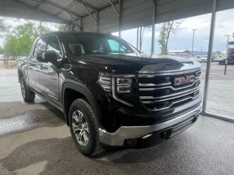 Black 2025 GMC Sierra 1500 SLT for sale in Summerville, SC