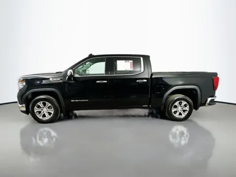 More photos of 2025 GMC Sierra 1500 SLT at Automaxx of the Carolinas, SC