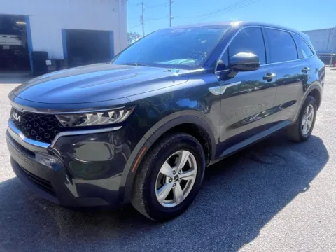 Another view of 2023 Kia Sorento LX for sale in Summerville, SC at Automaxx of the Carolinas