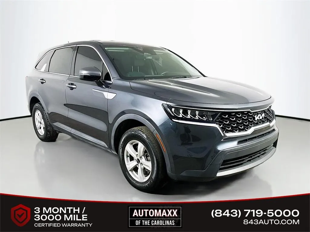 Gray 2023 Kia Sorento LX for sale in Summerville, SC