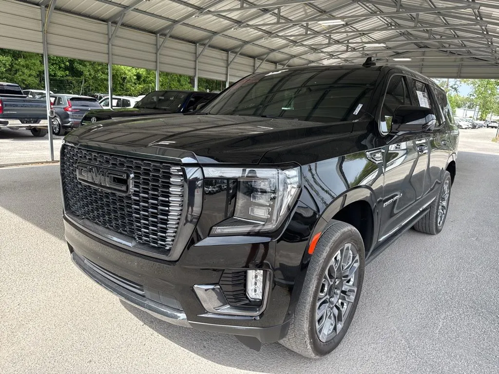 Black 2023 GMC Yukon Denali Ultimate for sale in Summerville, SC