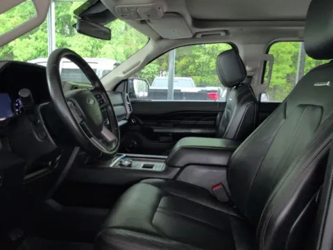 More photos of 2019 Ford Expedition Platinum at Automaxx of the Carolinas, SC