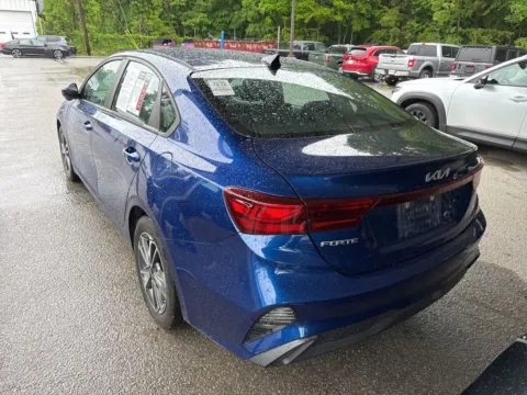 More photos of 2022 Kia Forte LXS at Automaxx of the Carolinas, SC