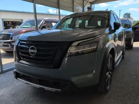 Black 2023 Nissan Pathfinder Platinum for sale in Summerville, SC