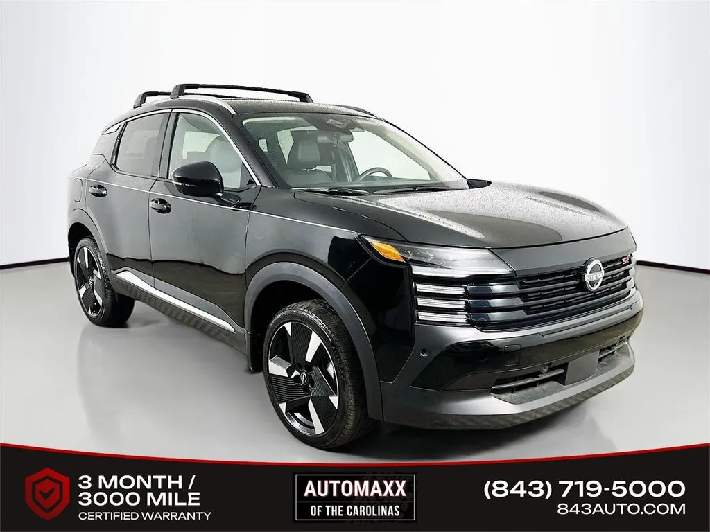 Black 2025 Nissan Kicks SR for sale in Summerville, SC