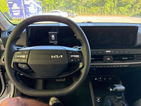 More photos of 2025 Kia K4 LXS at Automaxx of the Carolinas, SC