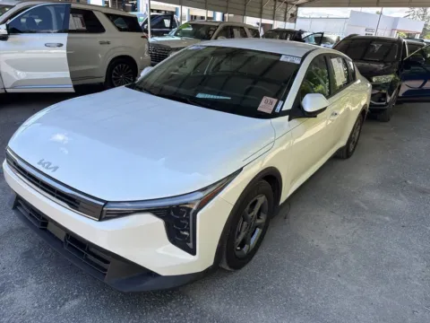 White 2025 Kia K4 LXS for sale in Summerville, SC