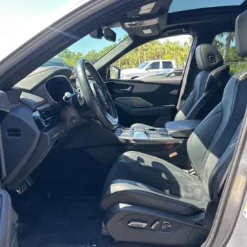 More photos of 2022 Acura MDX A-Spec at Automaxx of the Carolinas, SC