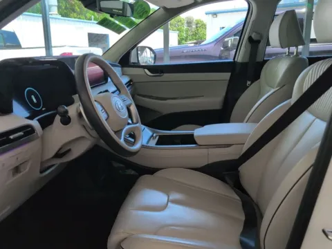 More photos of 2024 Hyundai Palisade Calligraphy at Automaxx of the Carolinas, SC