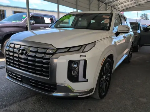 White 2024 Hyundai Palisade Calligraphy for sale in Summerville, SC