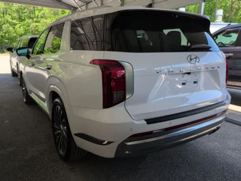 More photos of 2024 Hyundai Palisade Calligraphy at Automaxx of the Carolinas, SC