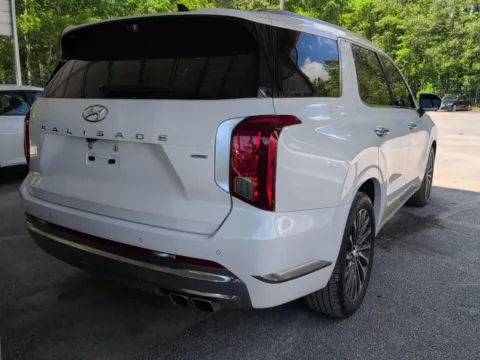 Another view of 2024 Hyundai Palisade Calligraphy for sale in Summerville, SC at Automaxx of the Carolinas
