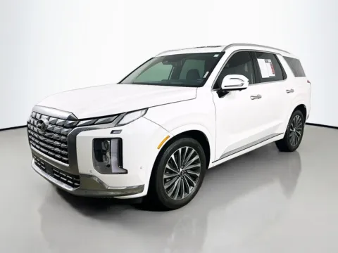 Another view of 2024 Hyundai Palisade Calligraphy for sale in Summerville, SC at Automaxx of the Carolinas