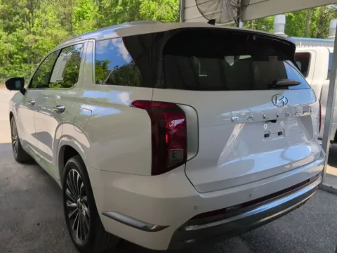 More photos of 2024 Hyundai Palisade Calligraphy at Automaxx of the Carolinas, SC