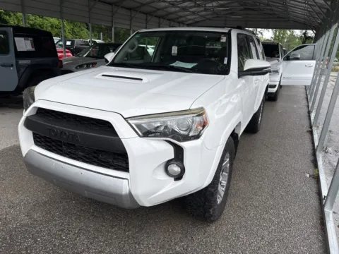 White 2016 Toyota 4Runner Trail Premium for sale in Summerville, SC