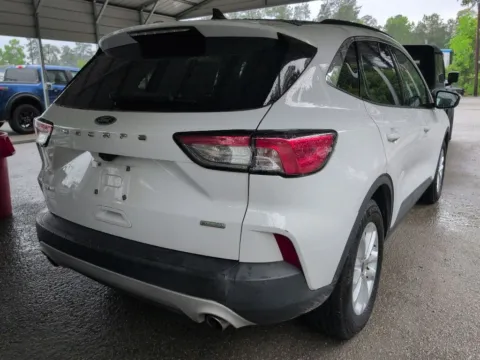 Another view of 2020 Ford Escape SE for sale in Summerville, SC at Automaxx of the Carolinas