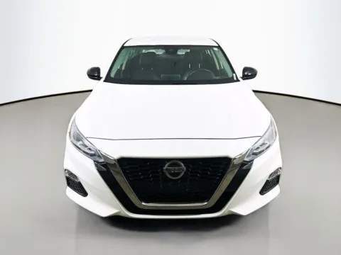 Photos of 2022 Nissan Altima 2.5 SR for sale in Summerville, SC at Automaxx of the Carolinas