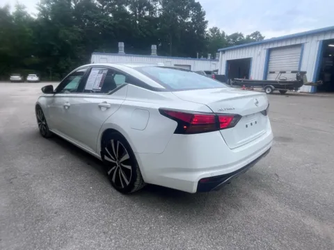 Another view of 2022 Nissan Altima 2.5 SR for sale in Summerville, SC at Automaxx of the Carolinas