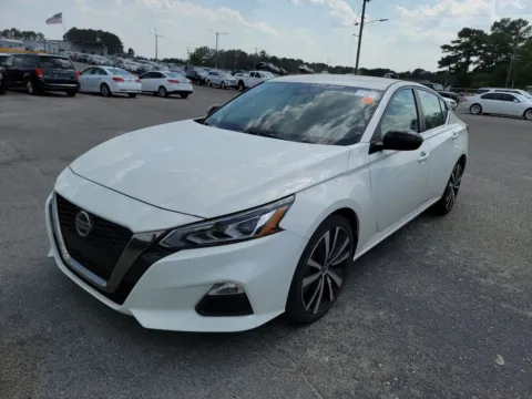 Photos of 2022 Nissan Altima 2.5 SR for sale in Summerville, SC at Automaxx of the Carolinas