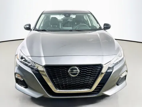 Photos of 2022 Nissan Altima 2.5 SR for sale in Summerville, SC at Automaxx of the Carolinas