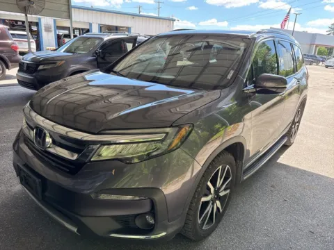 Gray 2021 Honda Pilot Touring for sale in Summerville, SC