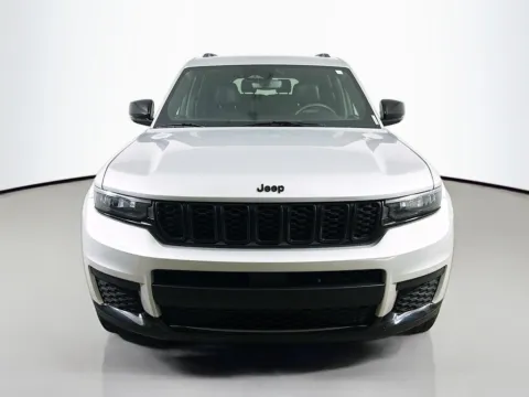 Photos of 2023 Jeep Grand Cherokee L Altitude for sale in Summerville, SC at Automaxx of the Carolinas