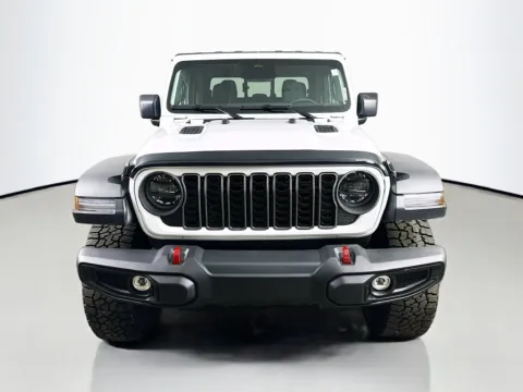 Photos of 2026 Jeep Gladiator Rubicon for sale in Summerville, SC at Automaxx of the Carolinas