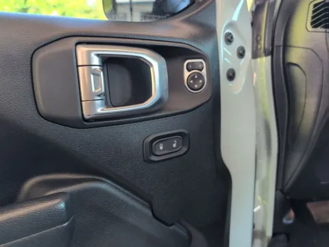More photos of 2023 Jeep Wrangler Base 4xe at Automaxx of the Carolinas, SC
