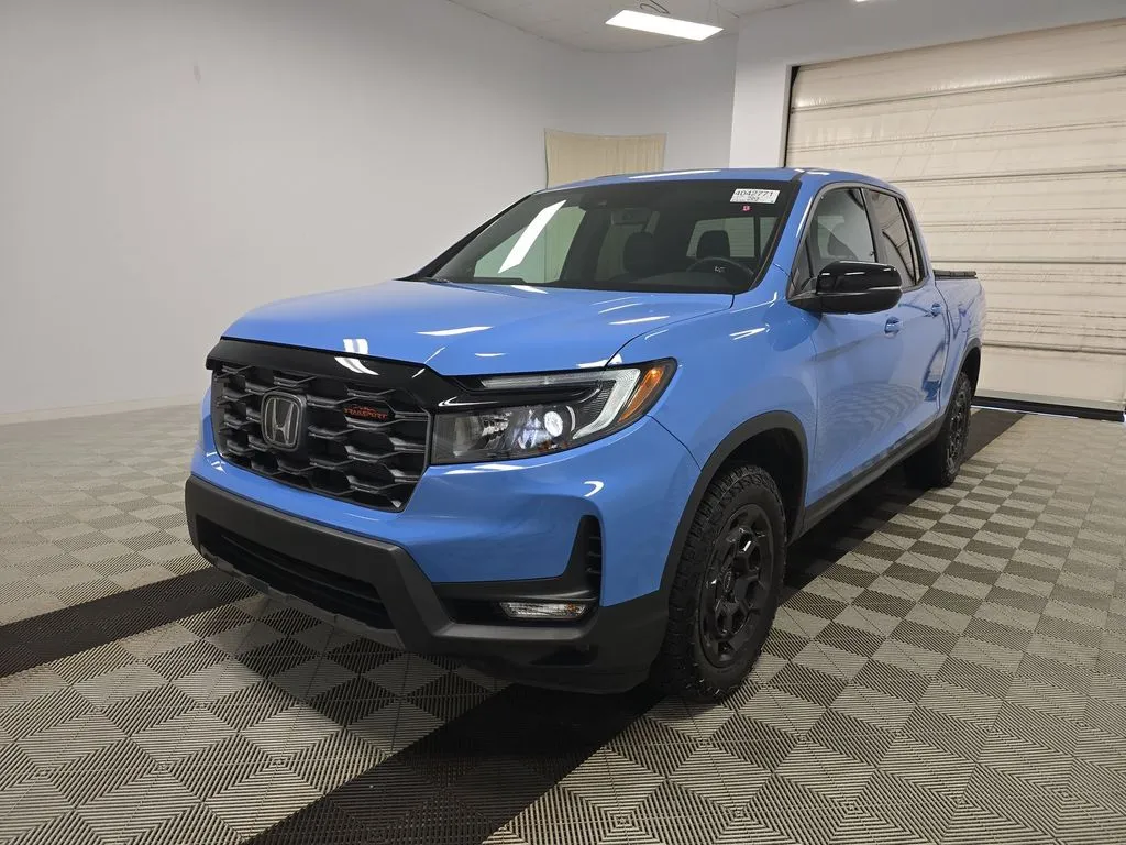 2025 Honda Ridgeline TrailSport+'s photo