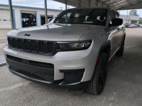 Silver 2023 Jeep Grand Cherokee L Altitude for sale in Summerville, SC