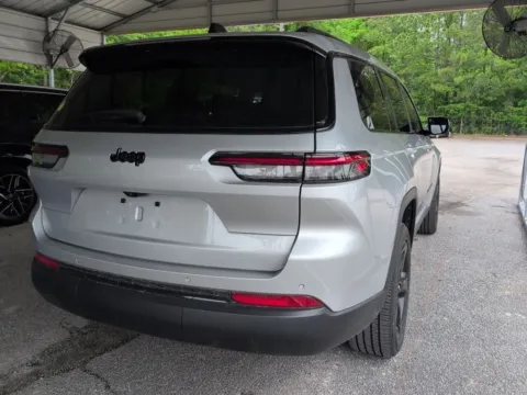 Another view of 2023 Jeep Grand Cherokee L Altitude for sale in Summerville, SC at Automaxx of the Carolinas