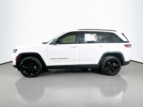 More photos of 2023 Jeep Grand Cherokee Altitude X at Automaxx of the Carolinas, SC