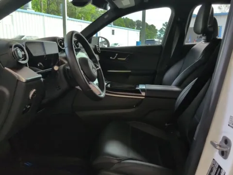 More photos of 2024 Mercedes-Benz GLC 300 at Automaxx of the Carolinas, SC