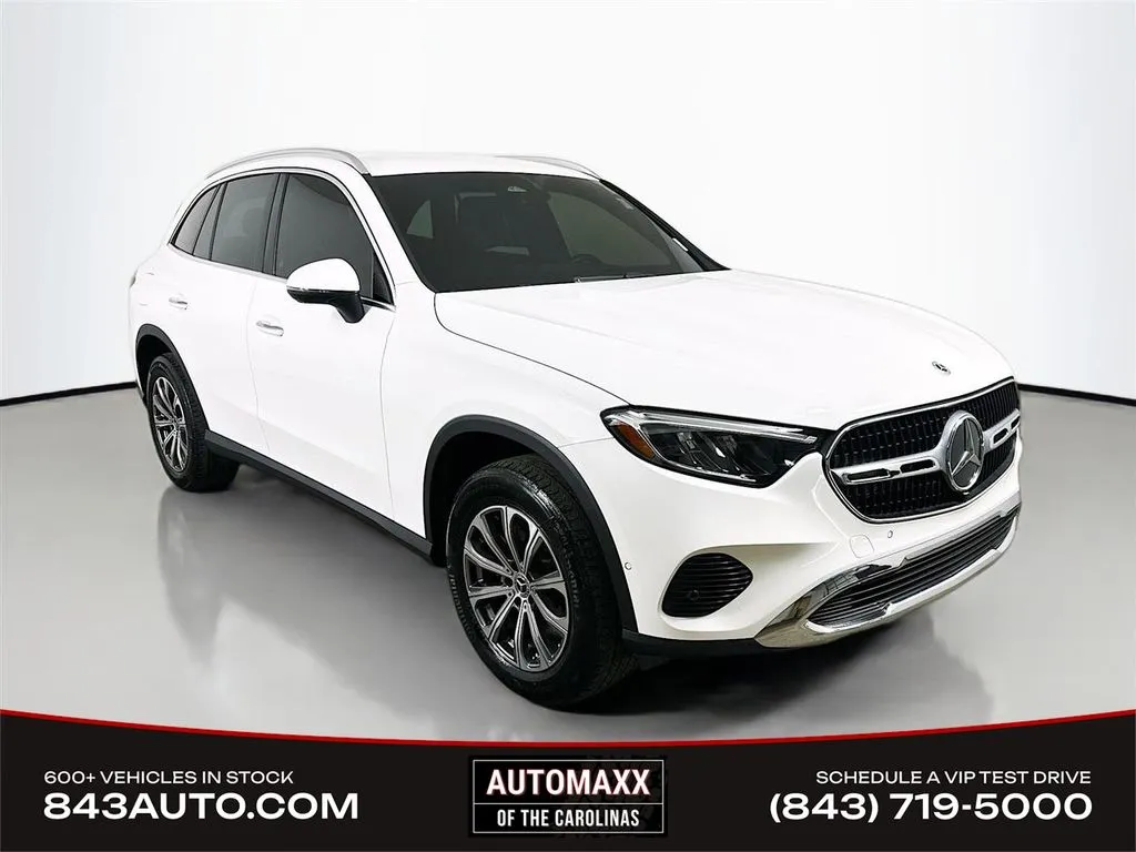 2024 Mercedes-Benz GLC GLC 300's photo