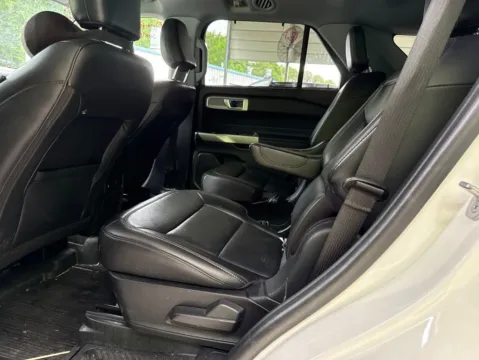 More photos of 2022 Ford Explorer Limited at Automaxx of the Carolinas, SC