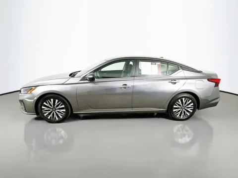 More photos of 2025 Nissan Altima 2.5 SV at Automaxx of the Carolinas, SC