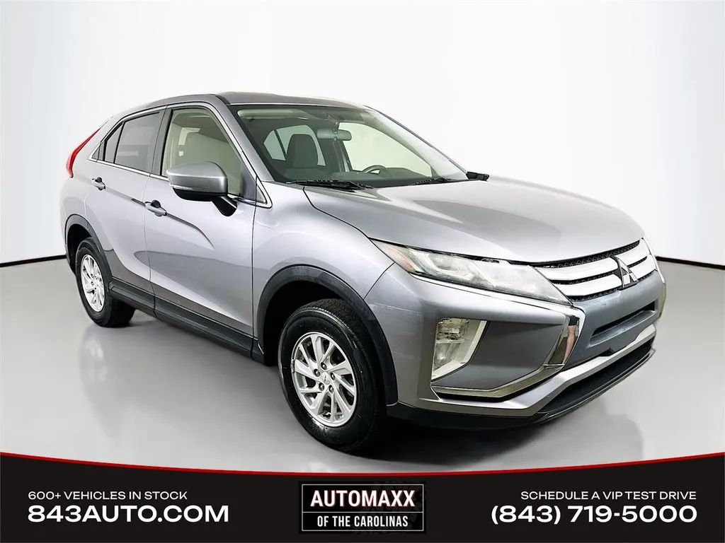 2018 Mitsubishi Eclipse Cross ES S-AWC's photo