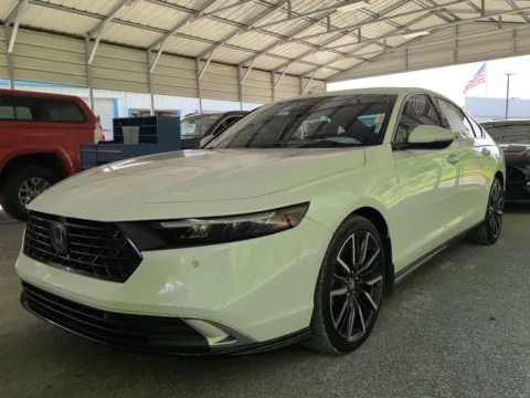 White 2023 Honda Accord Hybrid Touring for sale in Summerville, SC