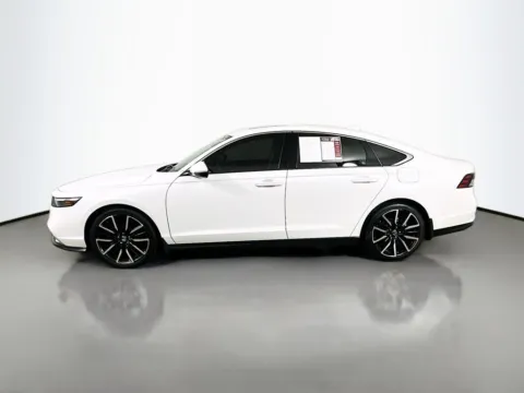 More photos of 2023 Honda Accord Hybrid Touring at Automaxx of the Carolinas, SC