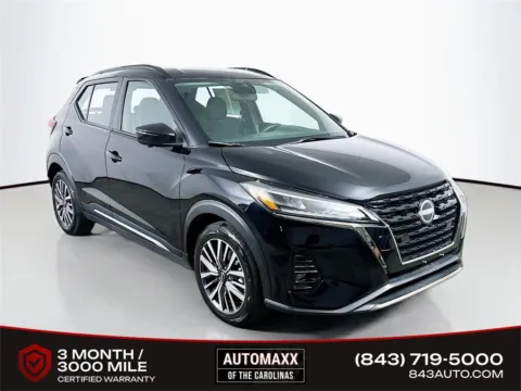 Black 2024 Nissan Kicks SR for sale in Summerville, SC