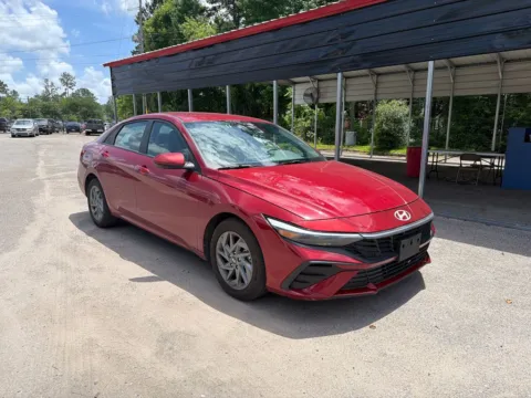 Red 2024 Hyundai Elantra SEL for sale in Summerville, SC