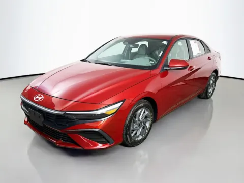 Another view of 2024 Hyundai Elantra SEL for sale in Summerville, SC at Automaxx of the Carolinas
