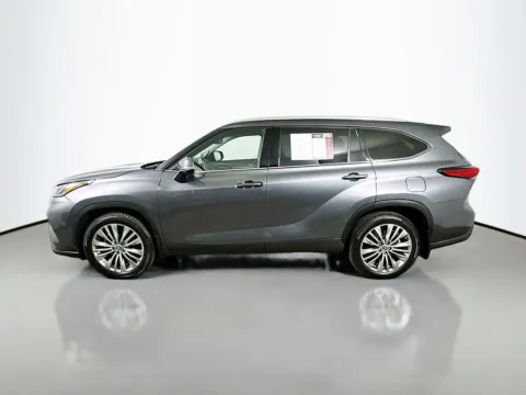 More photos of 2021 Toyota Highlander Platinum at Automaxx of the Carolinas, SC