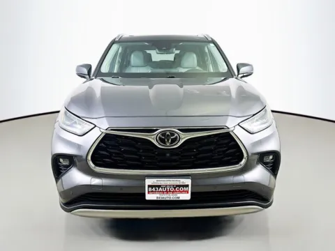 Photos of 2021 Toyota Highlander Platinum for sale in Summerville, SC at Automaxx of the Carolinas