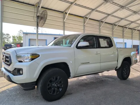 White 2023 Toyota Tacoma SR5 for sale in Summerville, SC