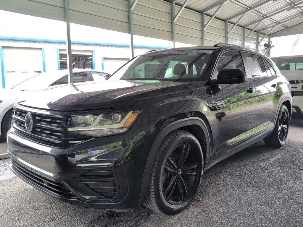 Black 2022 Volkswagen Atlas Cross Sport 3.6L V6 SEL R-Line for sale in Summerville, SC
